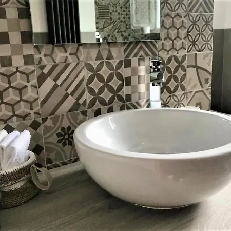 公寓 La Luna Nel Bosco *